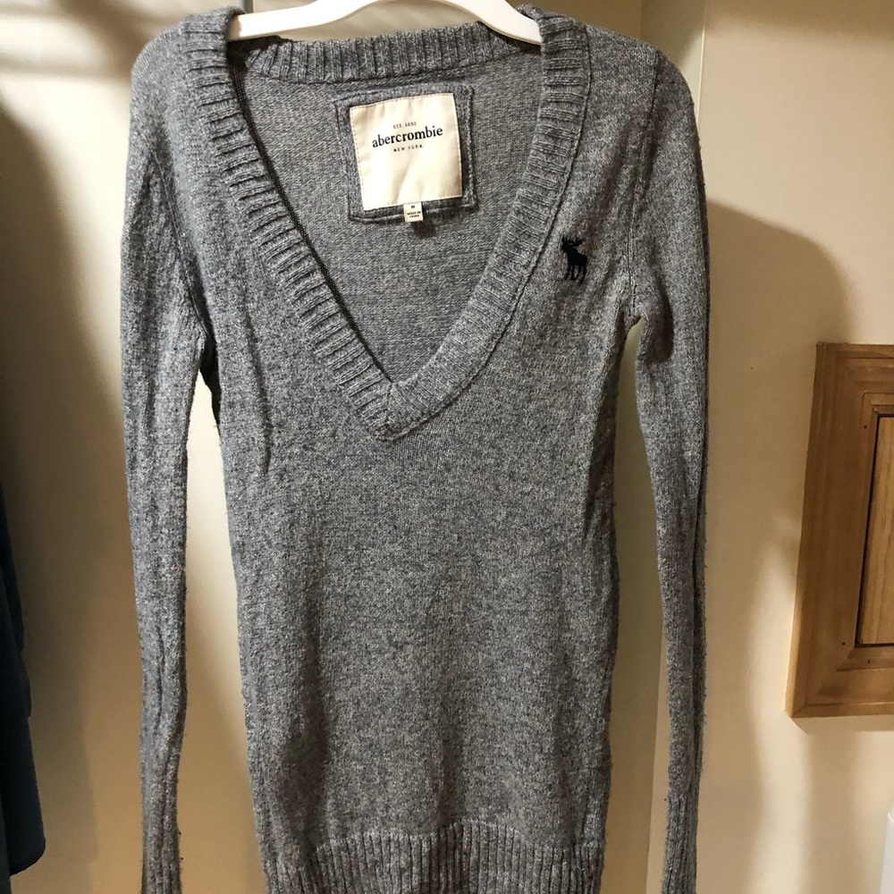 Grey Abercrombie sweater
